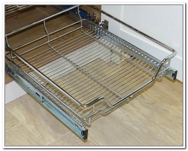 Chrome Basket & Runners (CM070) Width 655mm 675mm adjustable