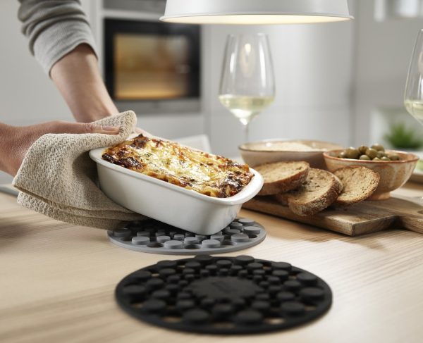 Spot-On™ Set of 2 Silicone Trivets (J174) - Image 4