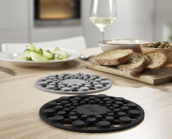 Spot-On™ Set of 2 Silicone Trivets (J174)