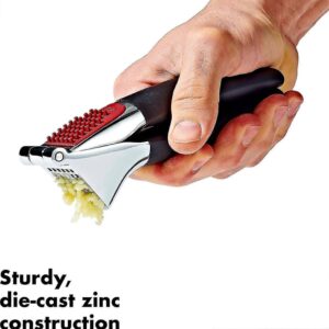 OXO Good Grips Garlic Press (OO2)